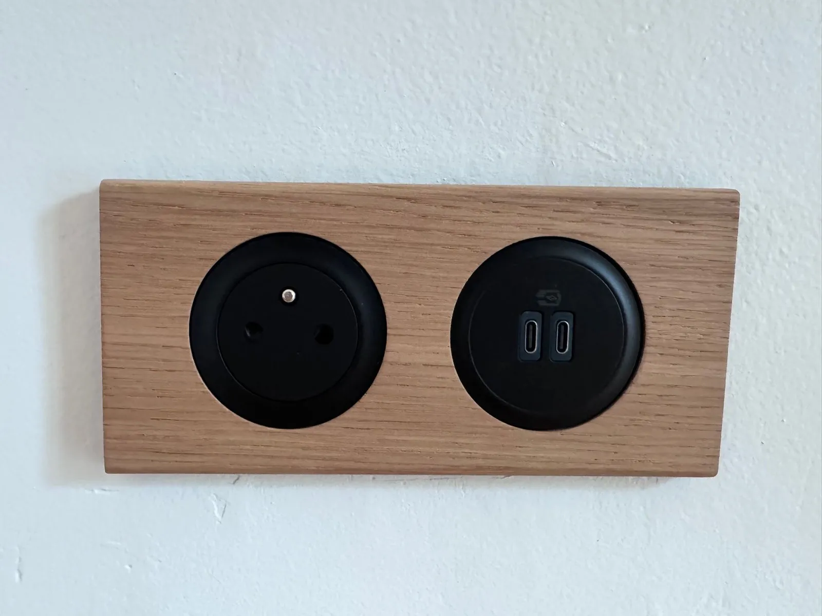 Commande murale design intégrée